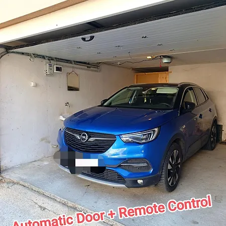Adriana With Private Garage Διαμέρισμα *